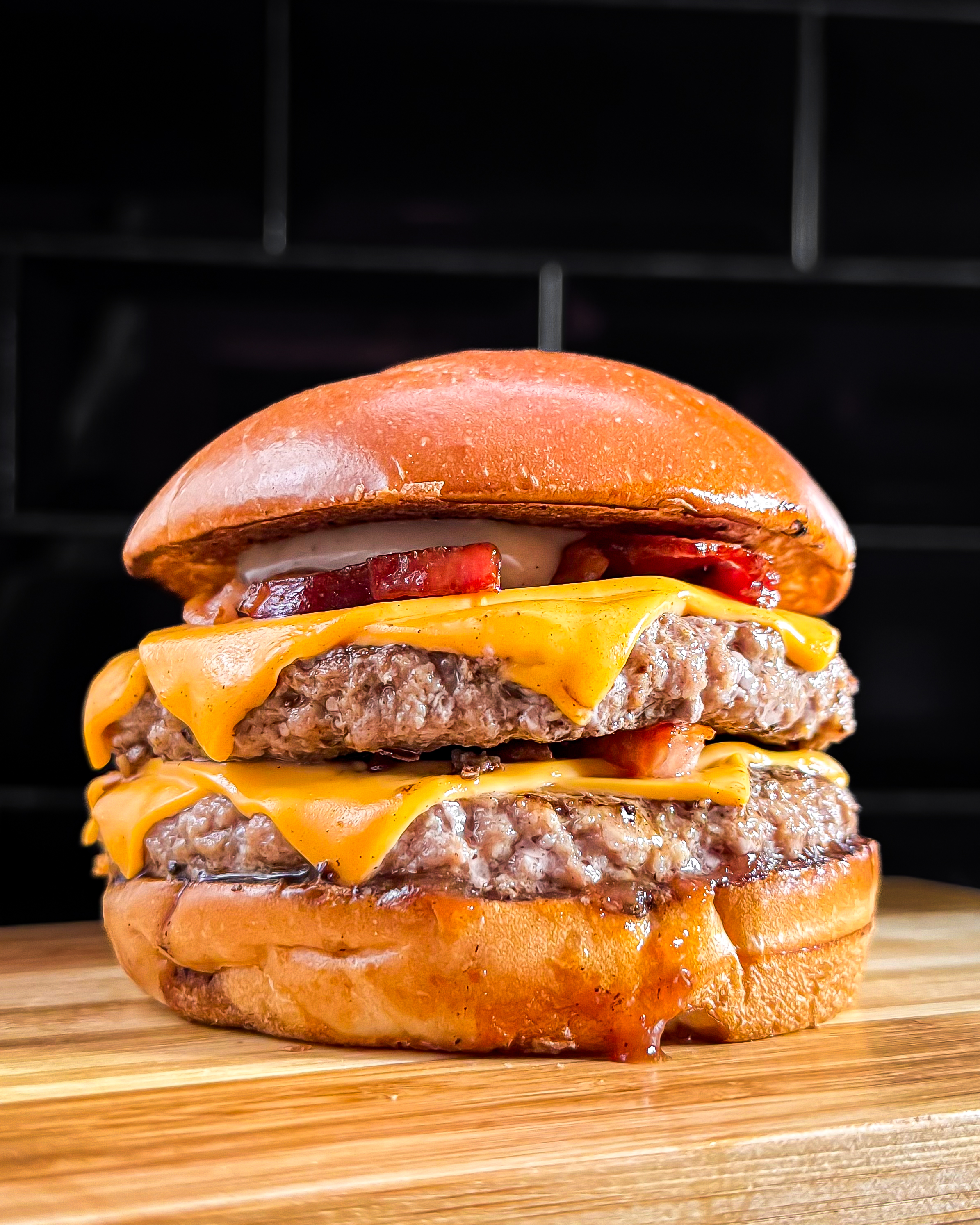 burger cheeseburger