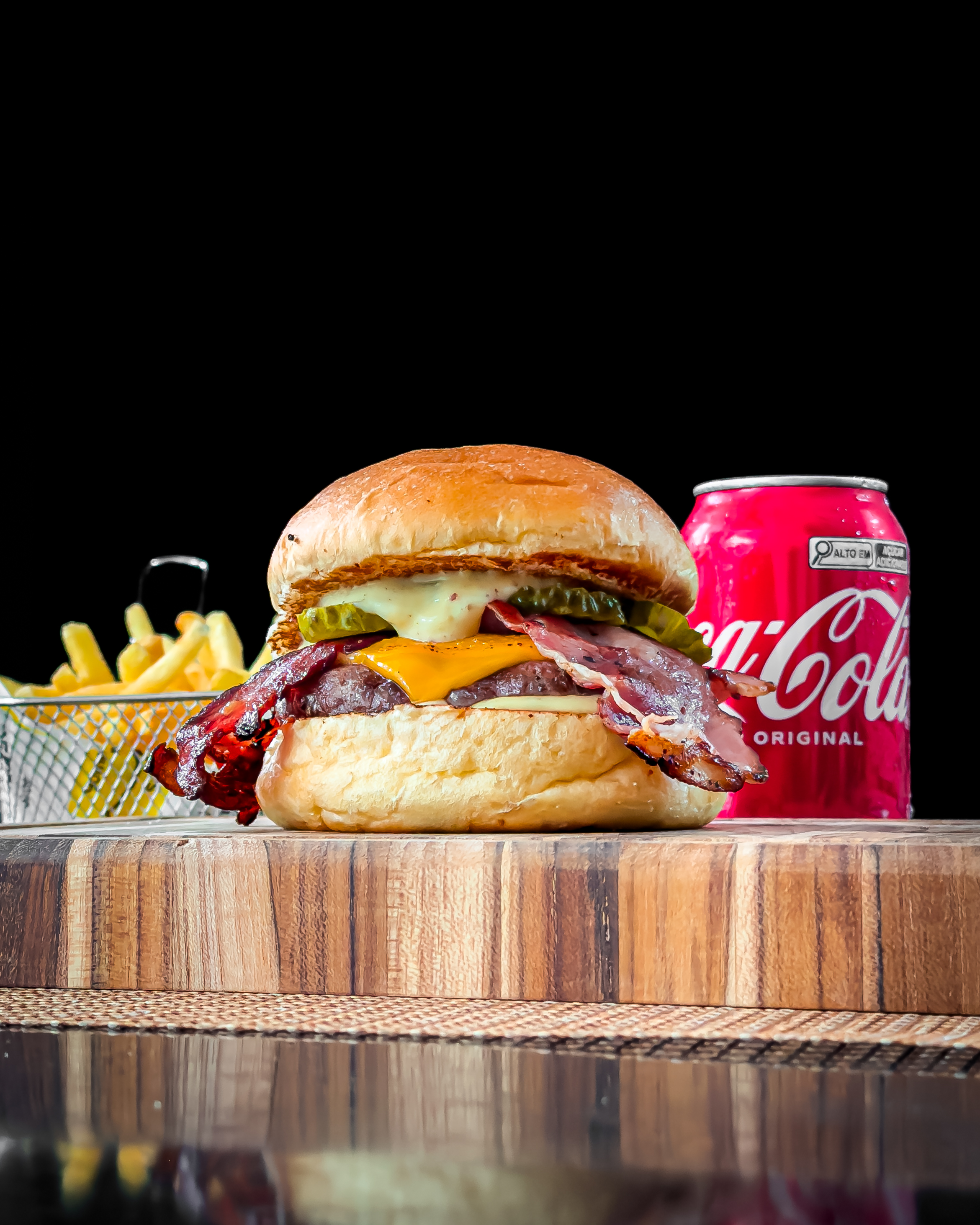 burger cheeseburger